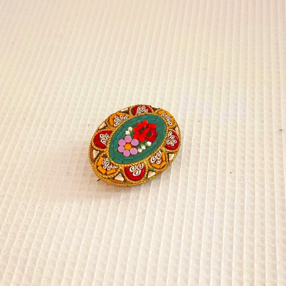 Italian Micro Mosaic Floral Brooch Vintage Unique Oval Gold Tone Pin Jewelry